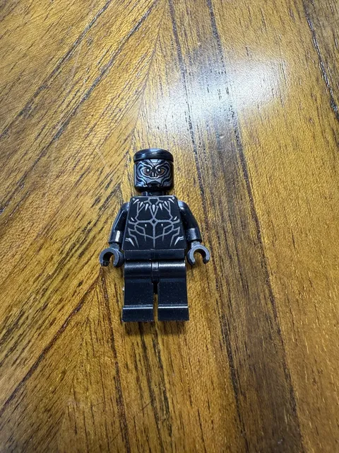 Lego Black Panther Minifigure Brown Eyes Marvel Super Heroes 76103 76100 sh0466