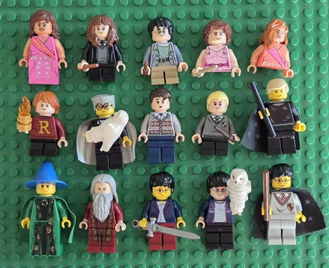 LEGO HARRY POTTER BULK LOT OF 15 MINIFIGURES AND ACCESSORIES