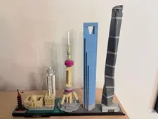 LEGO Architecture Shanghai Skyline (21039) Complete & Authentic