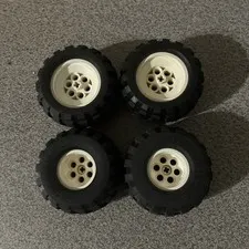 Set A Four Lego Tires White 68.8 X 40 ￼