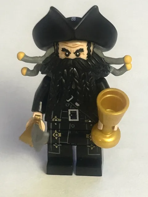 Lego Blackbeard 4192 Pirates of the Caribbean Minifigure W/ Sword 100% Lego