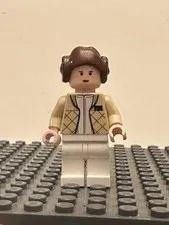LEGO Star Wars Princess Leia Minifigure with Smooth Hair