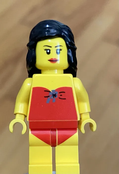 LEGO Girl Female Minifig, Long Black Hair, Halter Top, Bikini Bottoms, Swimsuit