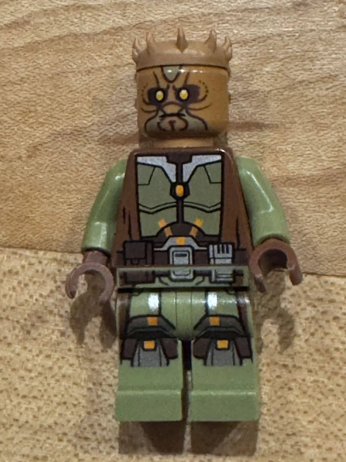 LEGO - Jedi Knight (Kao Cen Darach) - Star Wars Legends Rare Minifigure