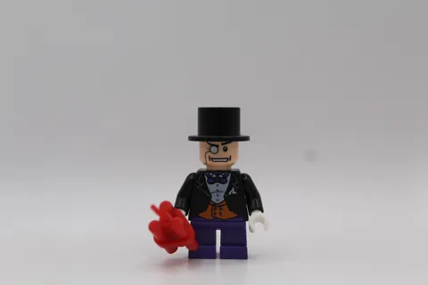 Lego Batman I DC 2006 The Penguin Dark Purple Minifigure bat010 7783 7785 Lot
