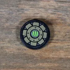 LEGO Black Tile Round 2 x 2 Gold Fan and Lime Grille Pattern 4150pb172