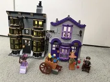 LEGO Harry Potter: Ollivanders & Madam Malkin's Robes (76439) - Pre-owned