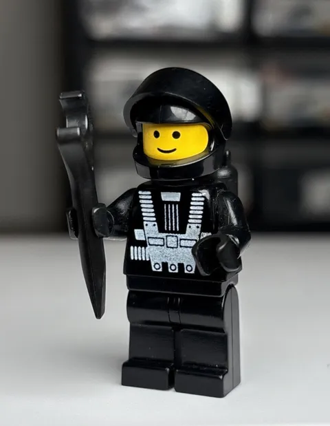 LEGO Space Blacktron 1 Minifigure with Jet Pack 6703 6876 6987 sp001