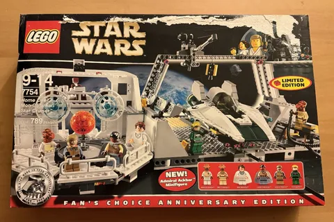 LEGO STAR WARS Home One Mon Calamari Star Cruiser #7754 - EMPTY BOX ONLY Ltd Ed