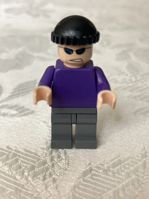 LEGO Batman Joker Henchman Goon Minifigure bat007 7782 7888 AUTHENTIC 2006