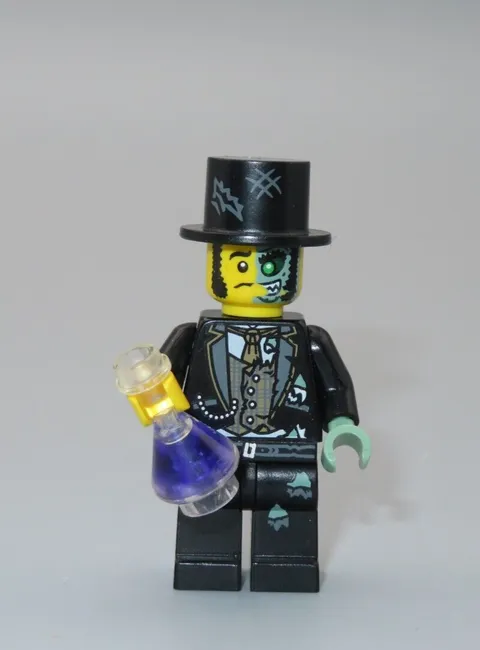 LEGO Mr. Good ad Evil  Collectible series CMF 9 minifigure Halloween