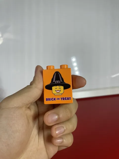 LEGO Orange Legoland Halloween Brick or Treat Nights 2015 Collector's Duplo NISB