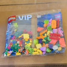 LEGO 40512 Fun and Funky VIP Add On Pack