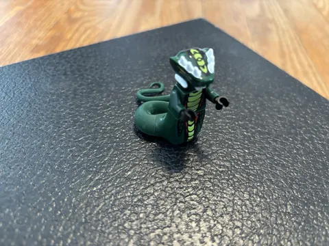 LEGO Ninjago Acidicus Rise of the Snakes Minifigure