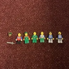 VINTAGE 1989 LEGO MINIFIGURES CASTLE PEOPLE SWORD SHIELD INCOMPLETE SET