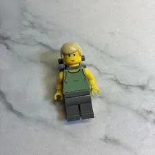 LEGO Star Wars Dagobah Luke Skywalker Minifigure sw0106 4502 Tank Top + Saber