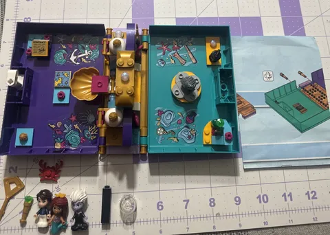 LEGO Disney The Little Mermaid Story Book Ariel Prince Eric Ursula Incomplete