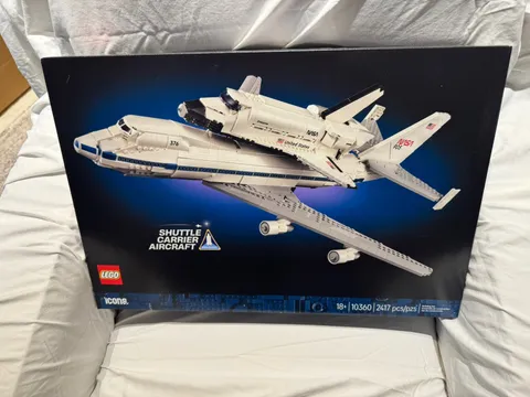 LEGO Icons Shuttle Carrier Aircraft (10360)   New Sealed