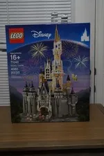 LEGO Disney: The Disney Castle (71040)