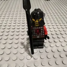 LEGO Castle Dragon Knight Minifigure w/ Black Helmet & Spear 3pc cas020