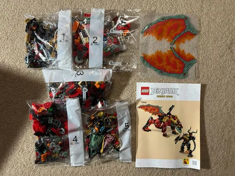 LEGO Ninjago Wyldfyre's Transforming Dragon Mech Set 71868 No Minifigures
