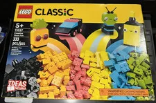 LEGO CLASSIC: Creative Neon Fun Set  333 pieces #11027 New