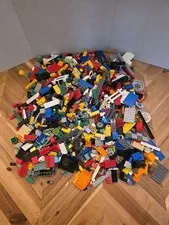7 Pound Lot Of Lego Pieces - Many Different Parts - Good Condition Lot