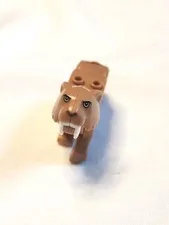 Genuine LEGO Arctic Saber-Toothed Tiger minifigure (Part ID: 38502pr0001)