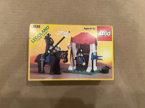 LEGO Castle: Castle Guard (6035)- Brand New In Factory Sealed Box