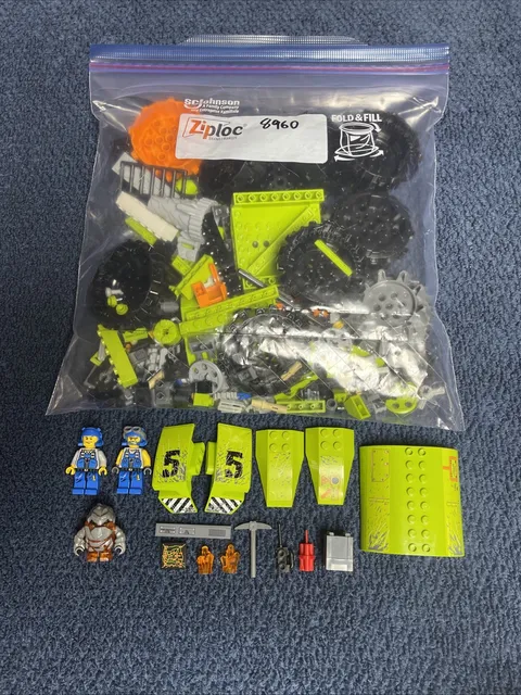 LEGO Power Miners 8960 Thunder Driller 100% Complete 