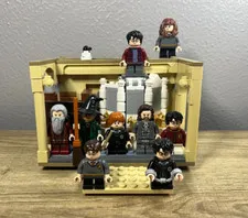 LEGO Harry Potter: Hogwarts: Polyjuice Potion Mistake w/9 Lego Figures - EX