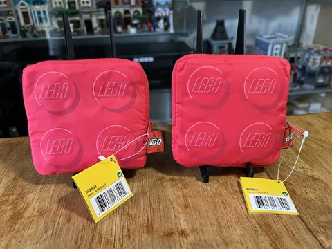 NEW Lot Of 2 LEGO Reusable Red Tote Bag 852858 Brick Pattern Zippered Pouch 2010