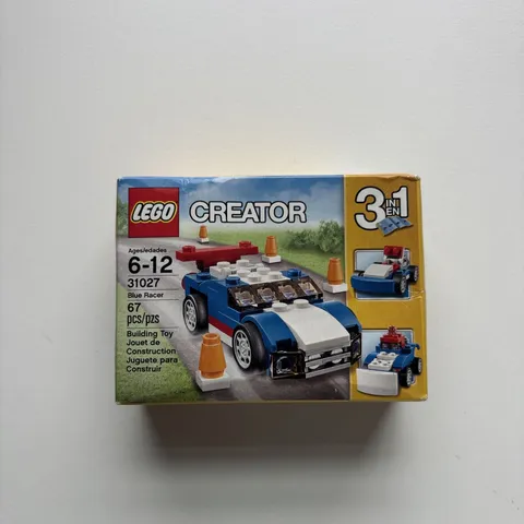 Brand New Sealed LEGO Creator Blue Racer (31027)