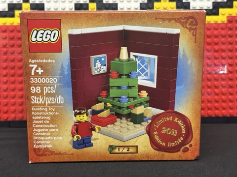 LEGO CHRISTMAS 2011 SEALED EXCLUSIVE 3300020