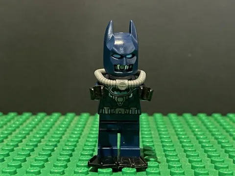 LEGO DC Batman II Minifigure sh0097 Dark Blue Wetsuit & Flippers 76010