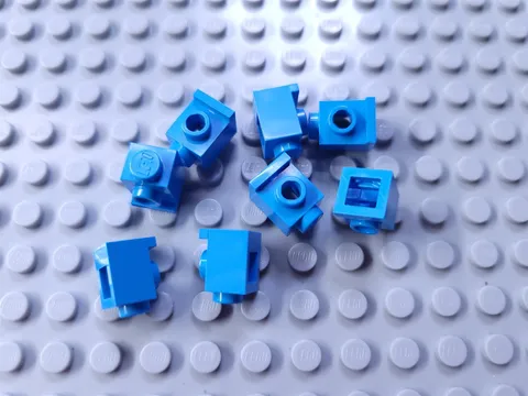 LEGO New Lot of 8 Dark Azure 1x1 Headlight Bricks