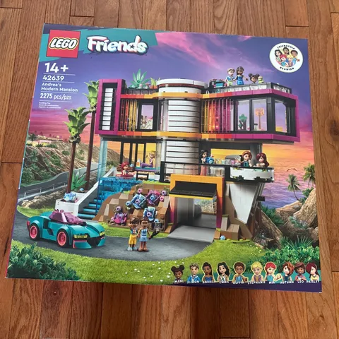 LEGO Friends Andrea's Modern Mansion (42639) New Sealed