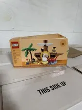 LEGO Promotional: Pirate Ship Playground (40589)