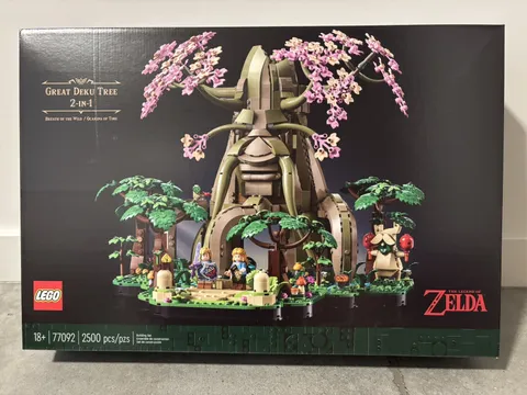 LEGO 77092 Deku Tree 2-In-1 New Sealed Box