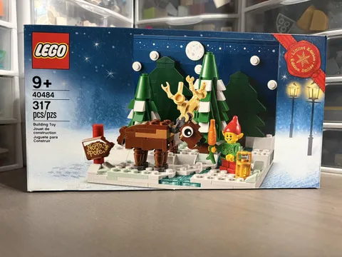 Lego 40484 Santa's Front Yard - NISB - RETIRED - Limited Edition