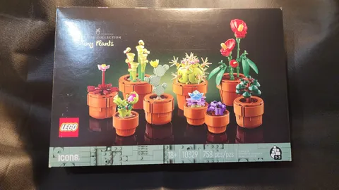 LEGO Botanicals: Tiny Plants (10329) ***NEW SEALED IN BOX***