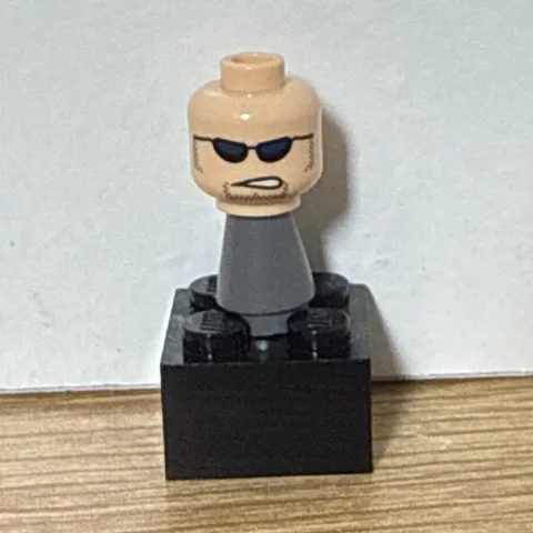 LEGO Batman 2006 Henchmen head - Very good condition