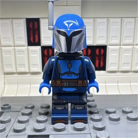 LEGO Star Wars Night Owl Mandalorian Minifigure 