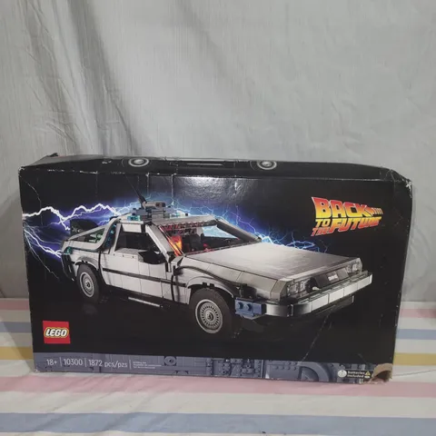 Lego Back to the Future DeLorean Time Machine 10300 DAMAGED BOX