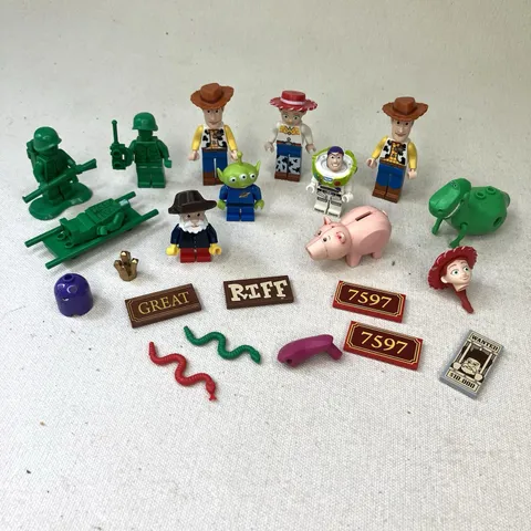 LEGO Toy Story Minifigure & Parts LOT Stinky Pete Army Men Woody Rex Buzz Alien
