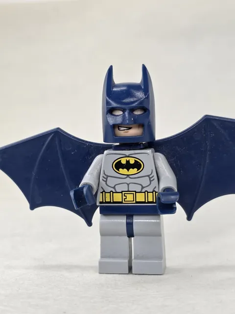 Lego Batman Minifigure DC Super Heroes sh0019 6858 6h