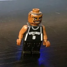 LEGO Sports Basketball NBA 2003 Tony Parker Spurs #9 Minifigure