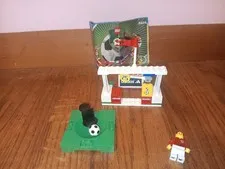 Lego Soccer - LEGO 2002 Target Practice (3424)