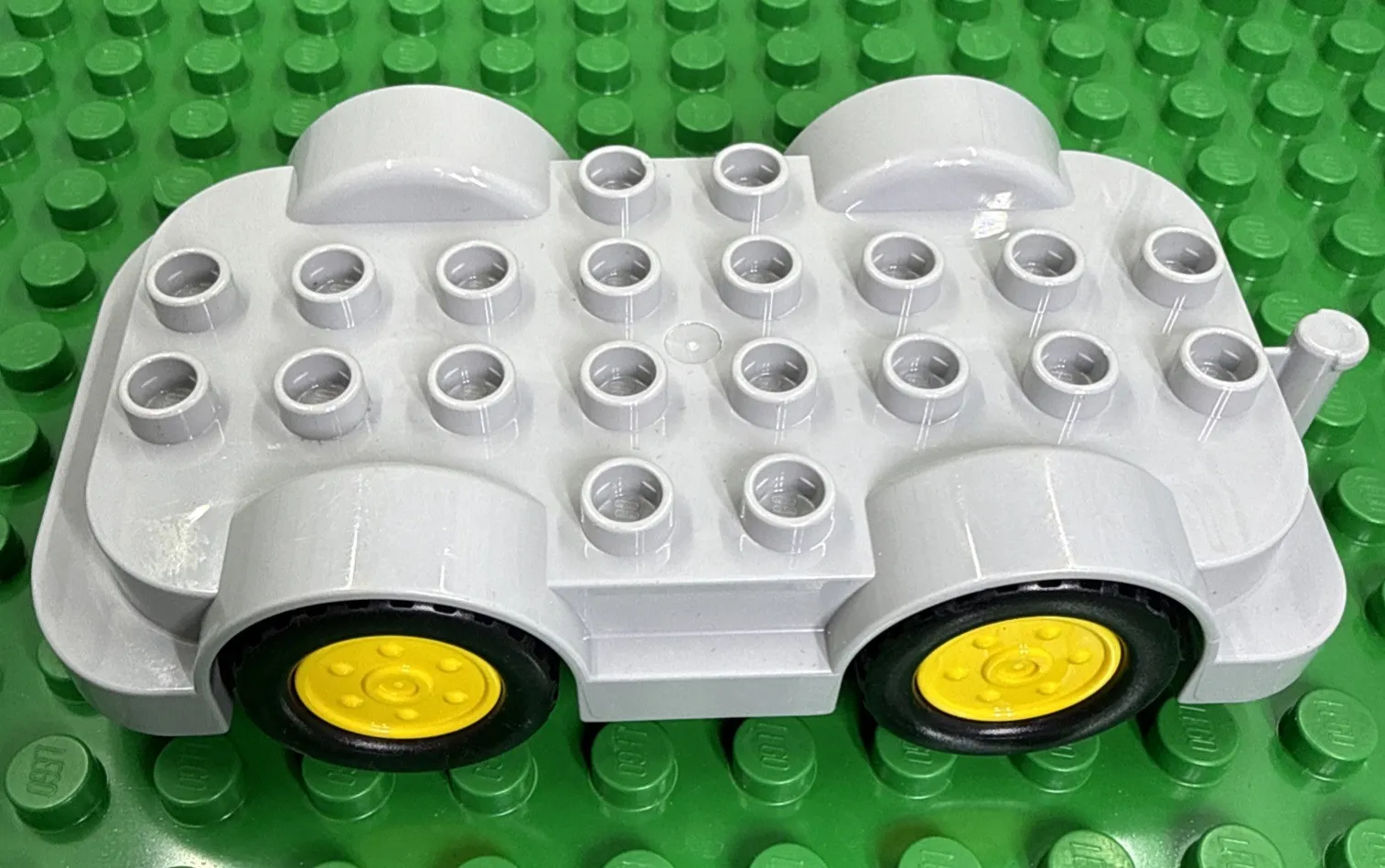 Lego Duplo Truck Bus Van Base 4x8 fenders Gray yellow wheels