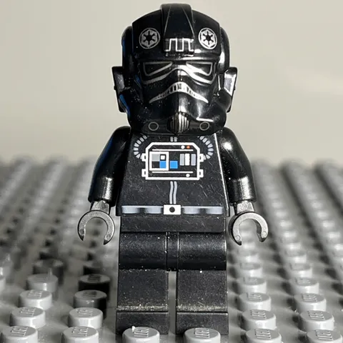Lego Imperial TIE Defender Fighter Pilot Minifigure 9492 Star Wars sw0268a 3J